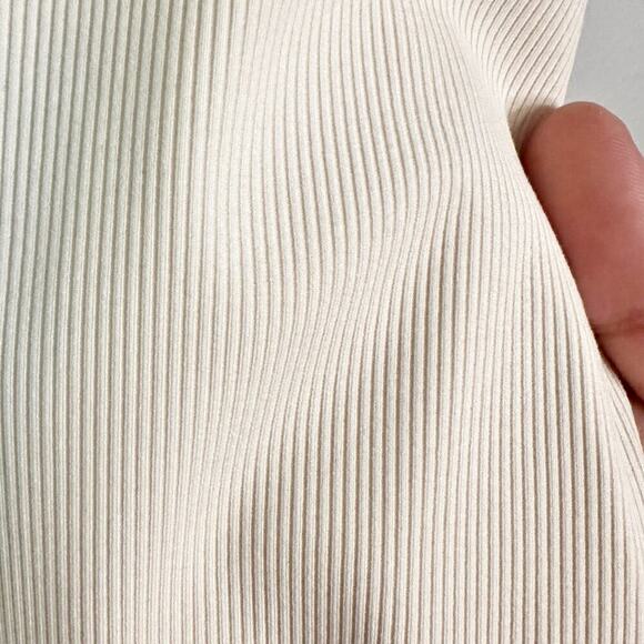 Spanx Suit Yourself Ribbed Mock Neck Bodysuit - Women’s Size Large Parchment NEW - Picture 3 of 7